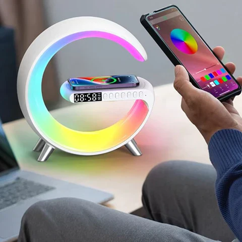 Cargador con NFC y altavoz LED